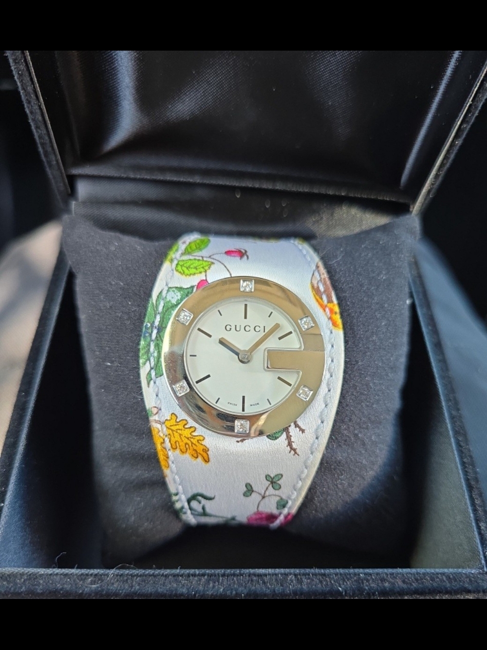 AUTHENTIC💯 Gucci BANDEAU Floral Watch LIMITED EDITION 104